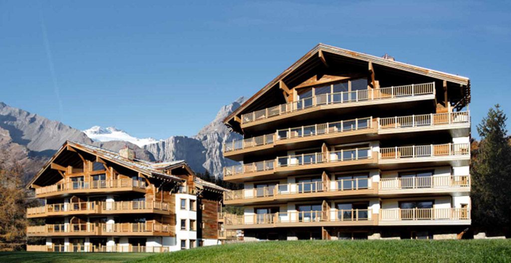 Property photo 2 of 8 La Comterie &amp; Les Barolins