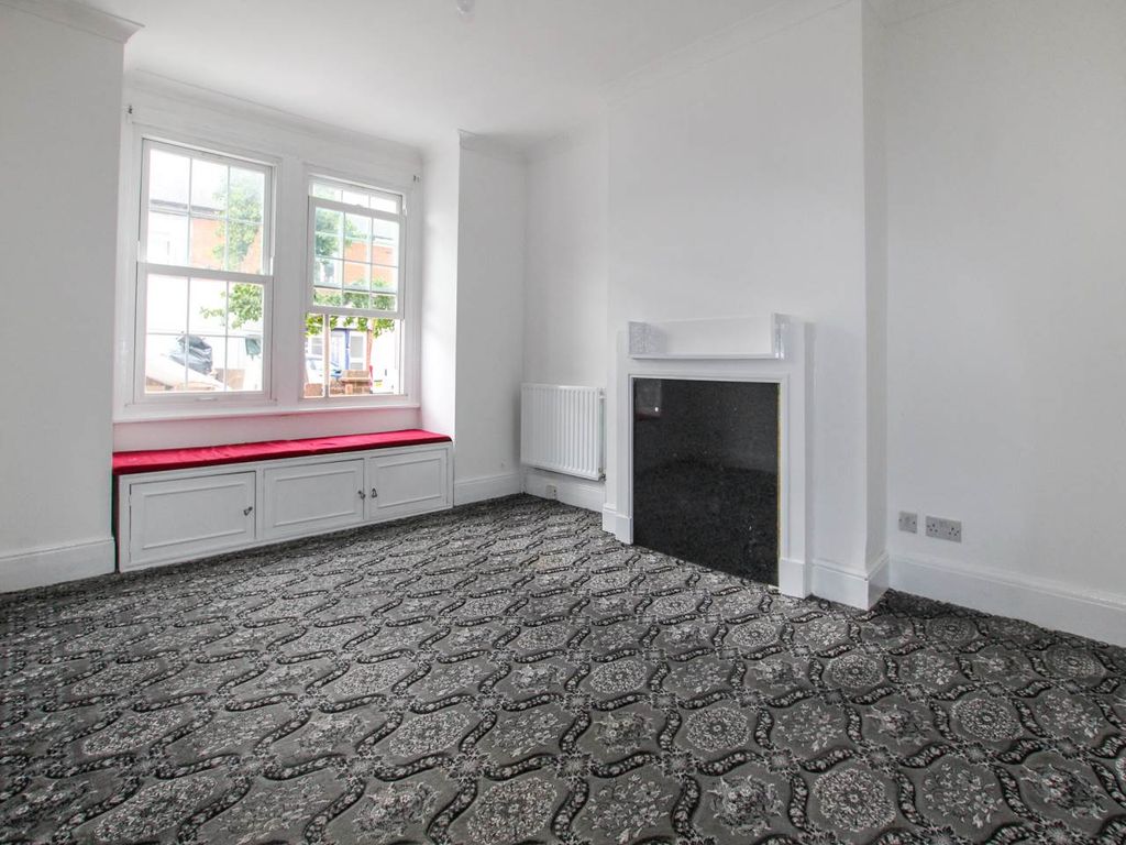 Property photo 1 of 17 Img_8474