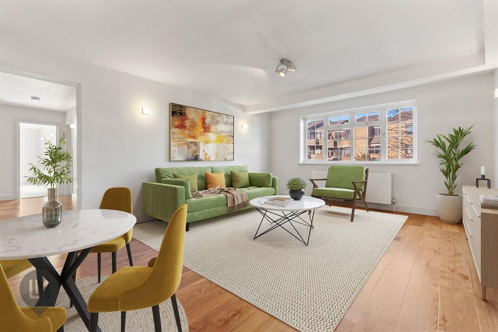 Property photo 1 of 7 Living/Dining/Ktichen