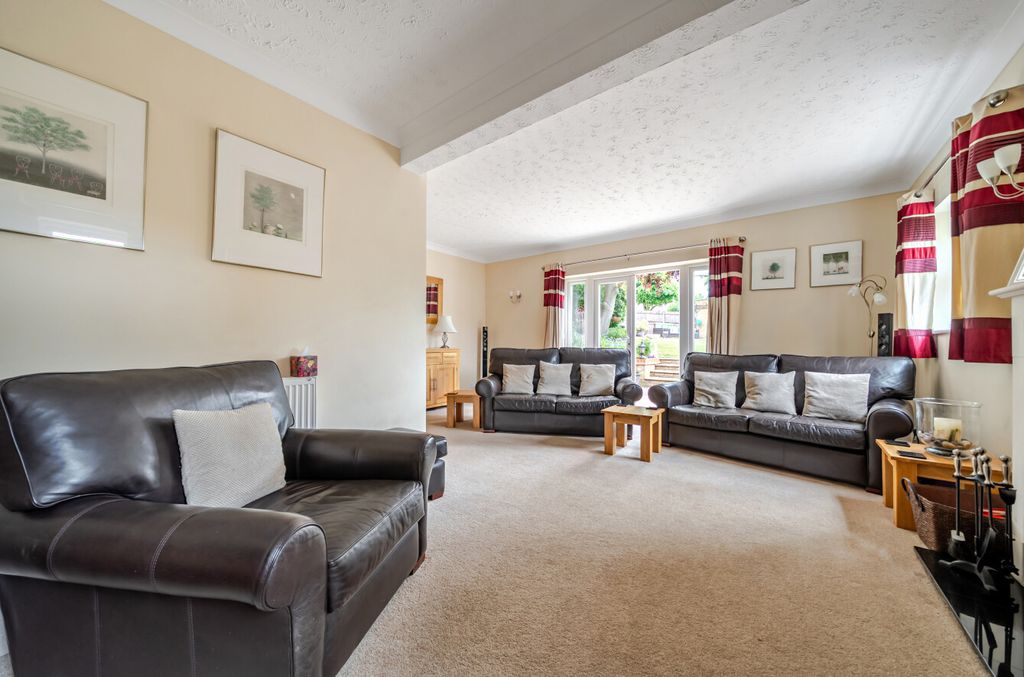 Property photo 3 of 31 1455196-18-69Fd10...