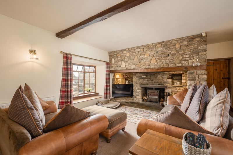 Property photo 2 of 24 Photo 6