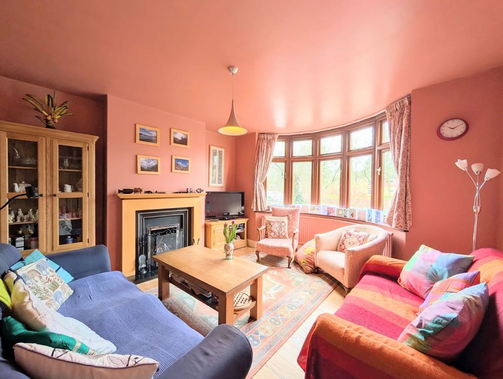 Property photo 2 of 26