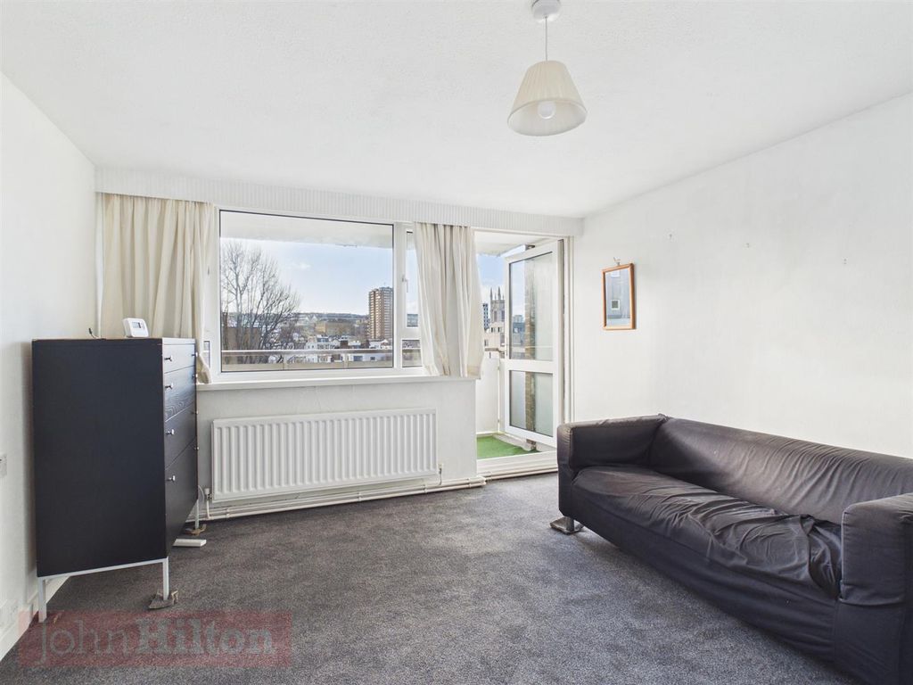 Property photo 2 of 9 Cam02534G0-Pr0660-Still005.Jpg