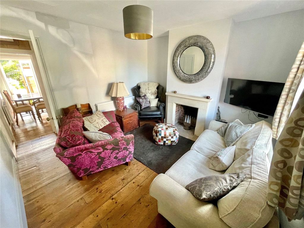 Property photo 2 of 12 Picture No. 10