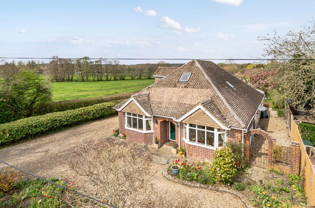 Property photo 1 of 26 Front Aspect