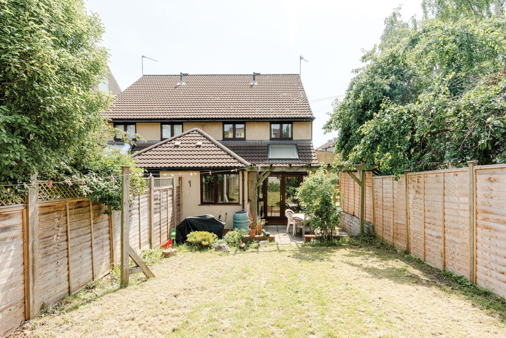 Property photo 1 of 26 Photo 26