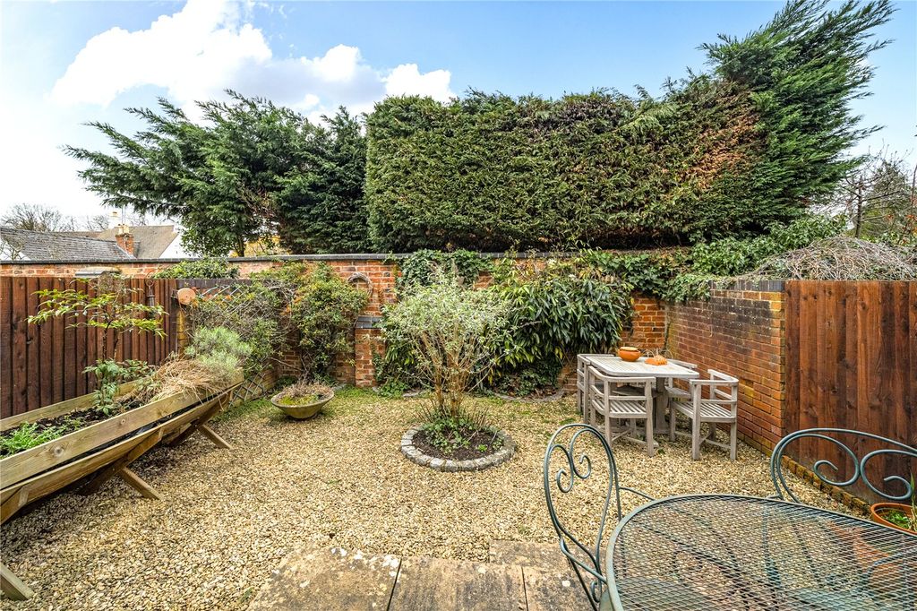 Property photo 2 of 21 Picture No. 07