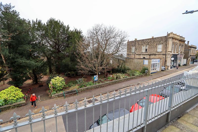 Property photo 3 of 18 Balcony