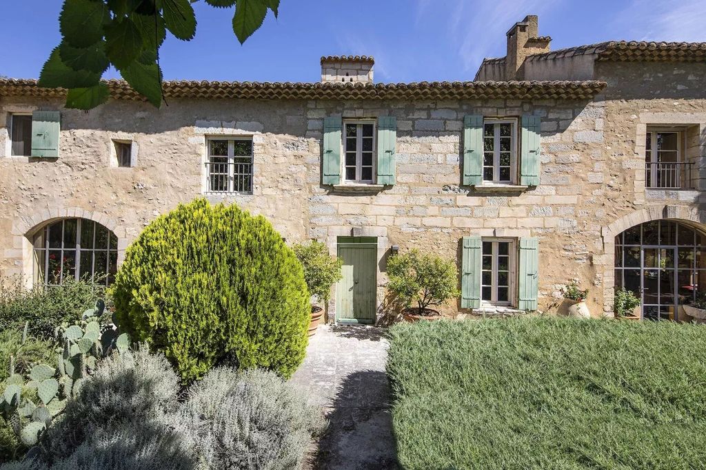 Property photo 1 of 19 Near Avignon Tgv - Authentic Farmhouse