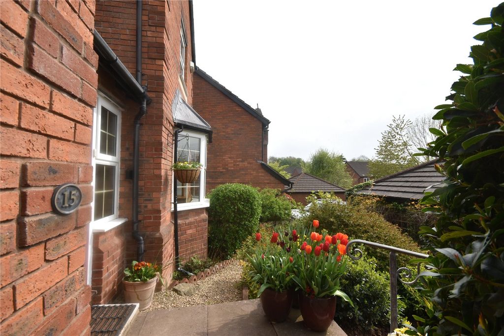 Property photo 3 of 38 Picture No. 44