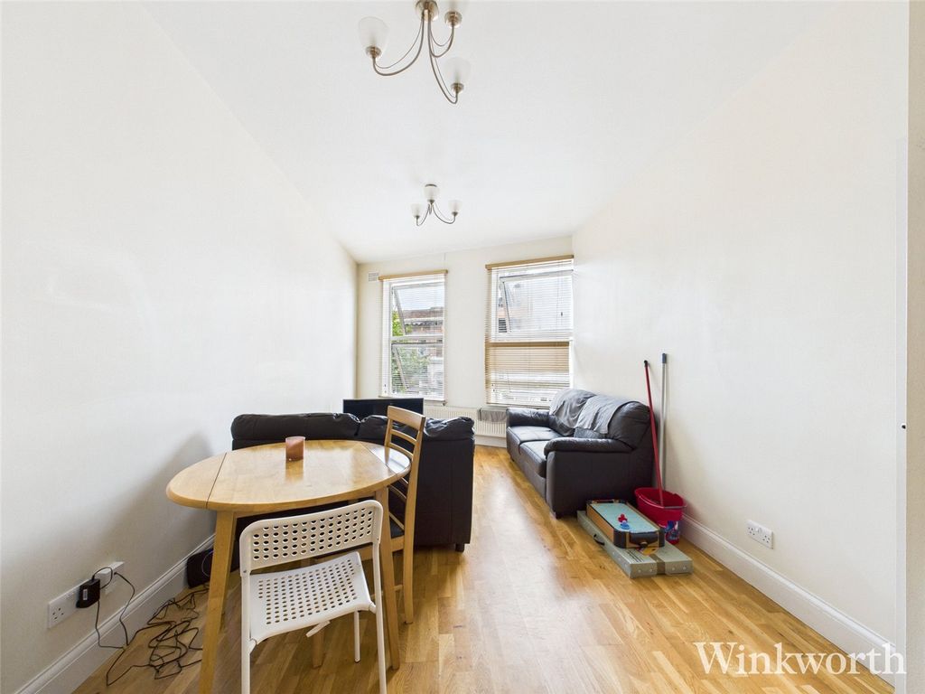 Property photo 1 of 8 Picture No. 09