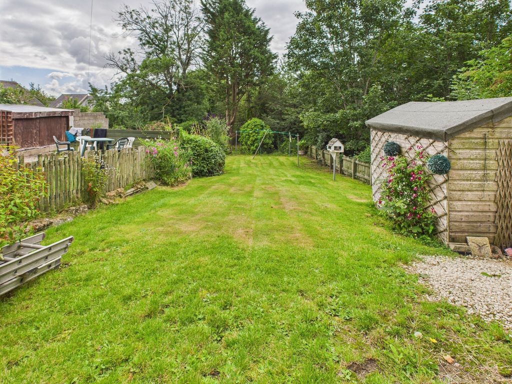 Property photo 3 of 21