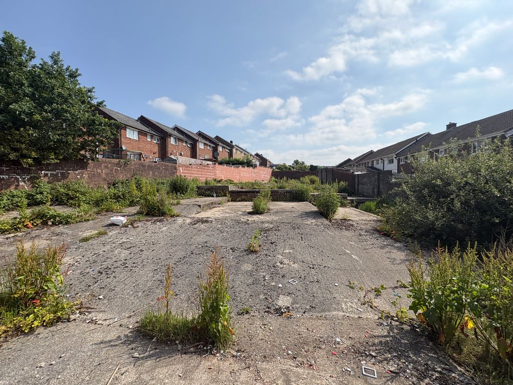 Property photo 1 of 7