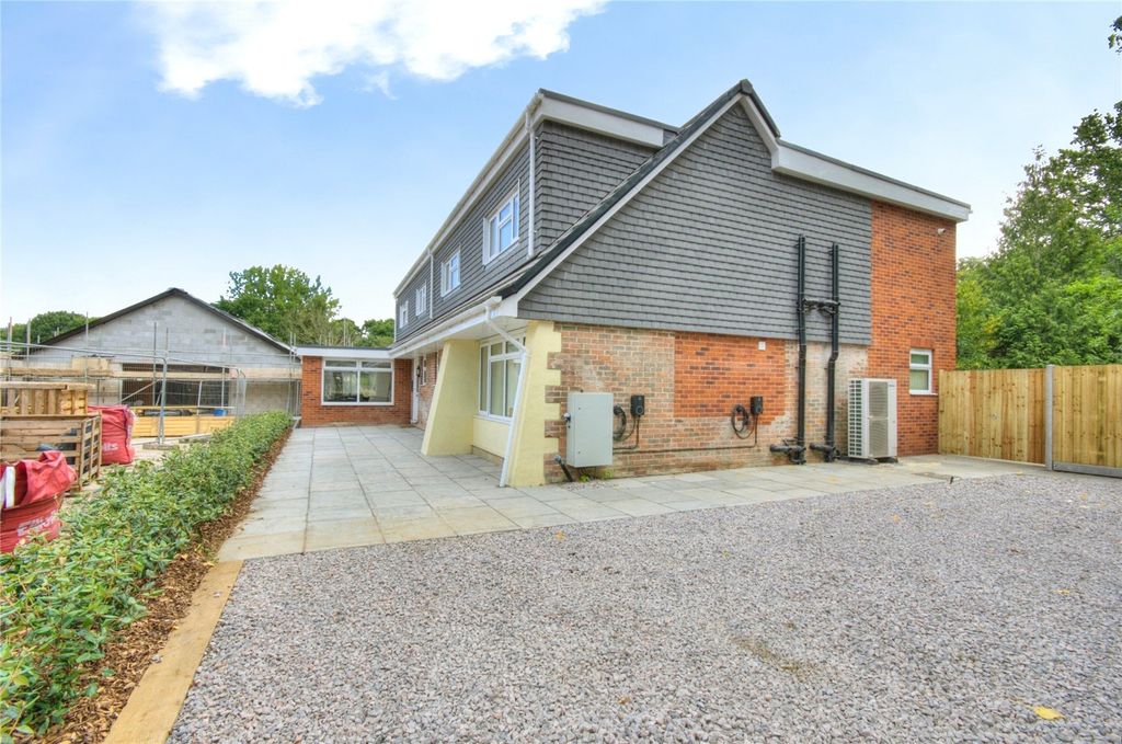 Property photo 1 of 9 Picture No. 06