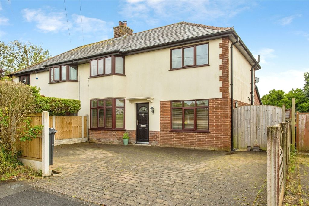 Property photo 1 of 23 External