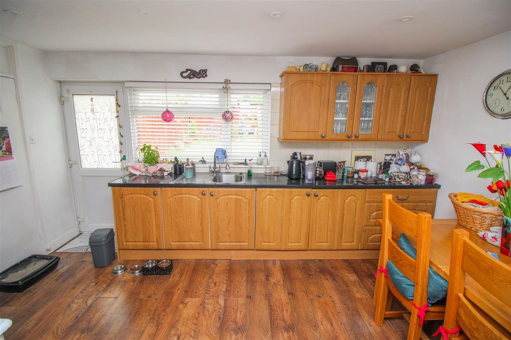 Property photo 2 of 10 Img_5757.Jpg