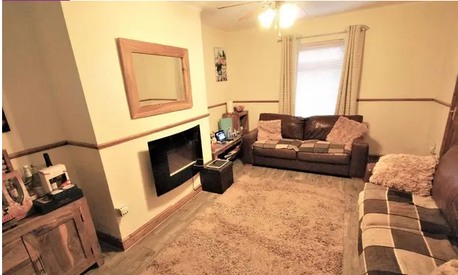 Property photo 2 of 13