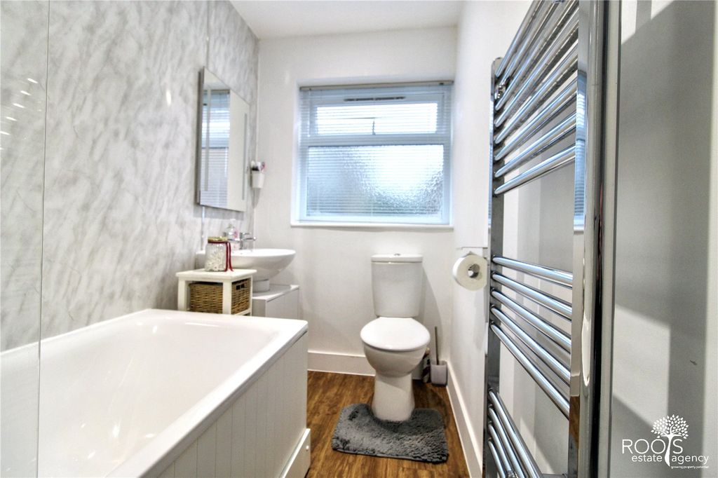 Property photo 3 of 13 Picture No. 06