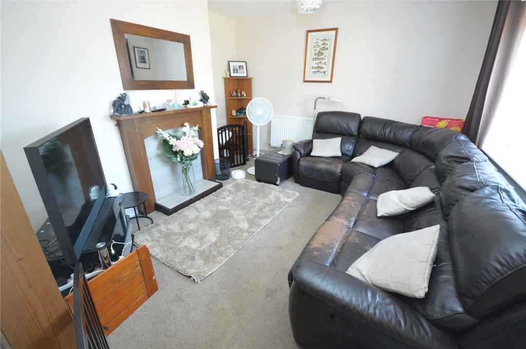 Property photo 2 of 11 Picture No. 02