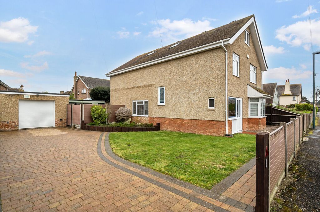 Property photo 1 of 39