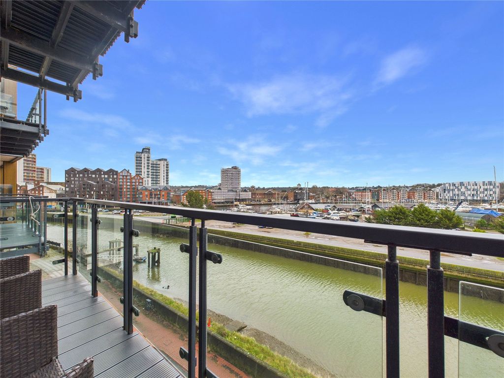 Property photo 1 of 8 Picture No. 02