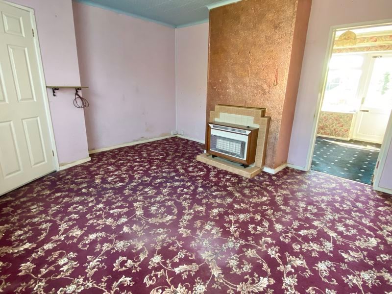 Property photo 2 of 14 Lounge