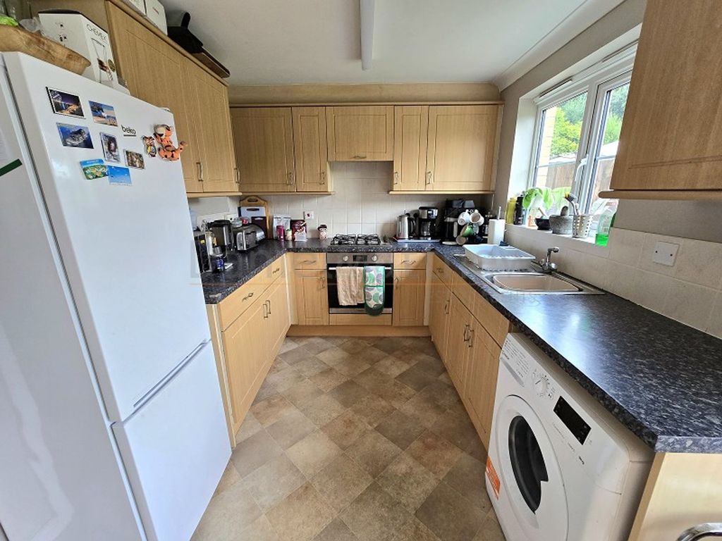 Property photo 3 of 20 Kitchen/Diner