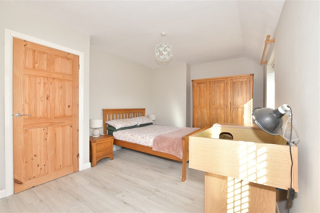 Property photo 1 of 9 Bedroom 1