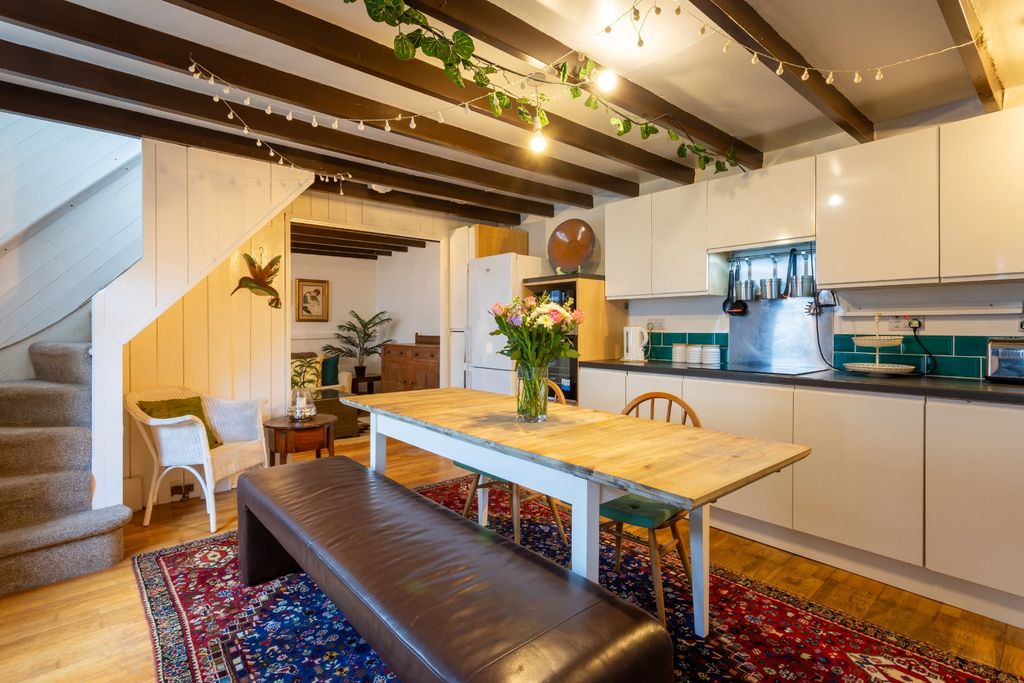 Property photo 2 of 41 4613662