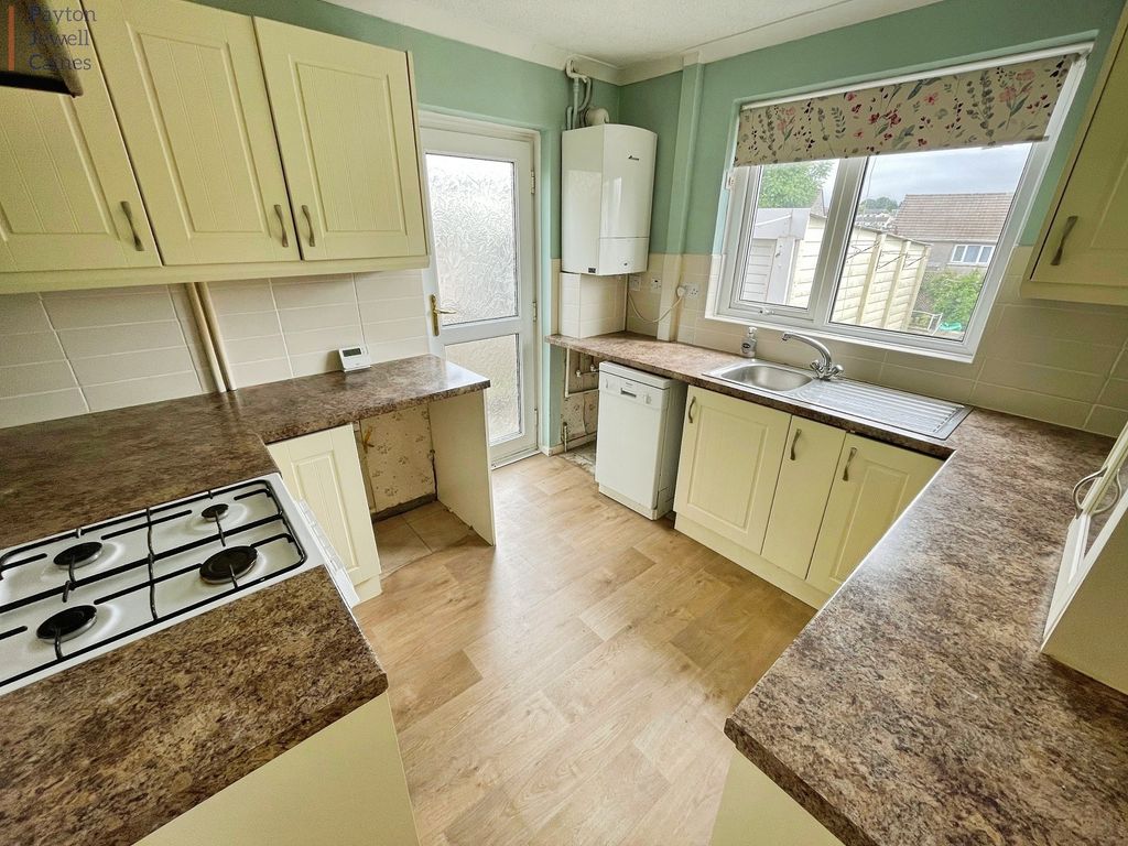 Property photo 3 of 13 Not Specified