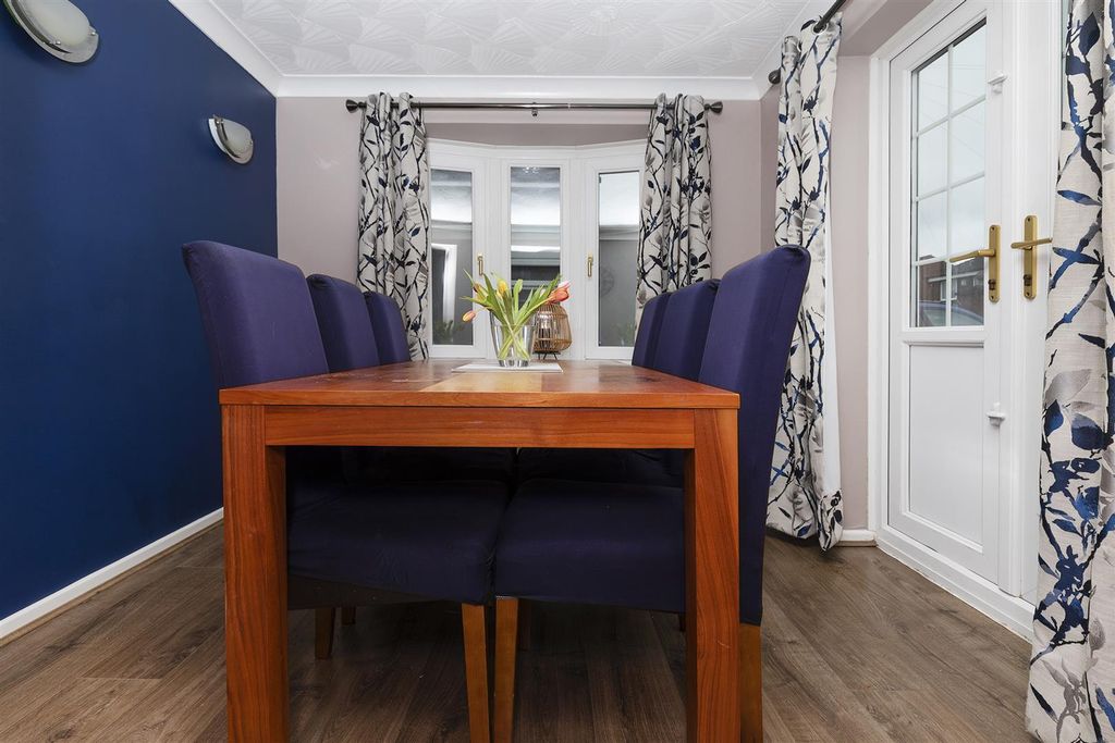 Property photo 2 of 31 1.Jpg