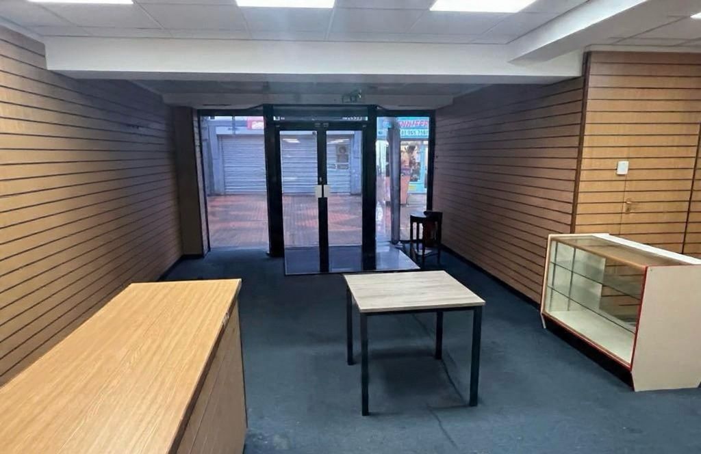 Property photo 3 of 4