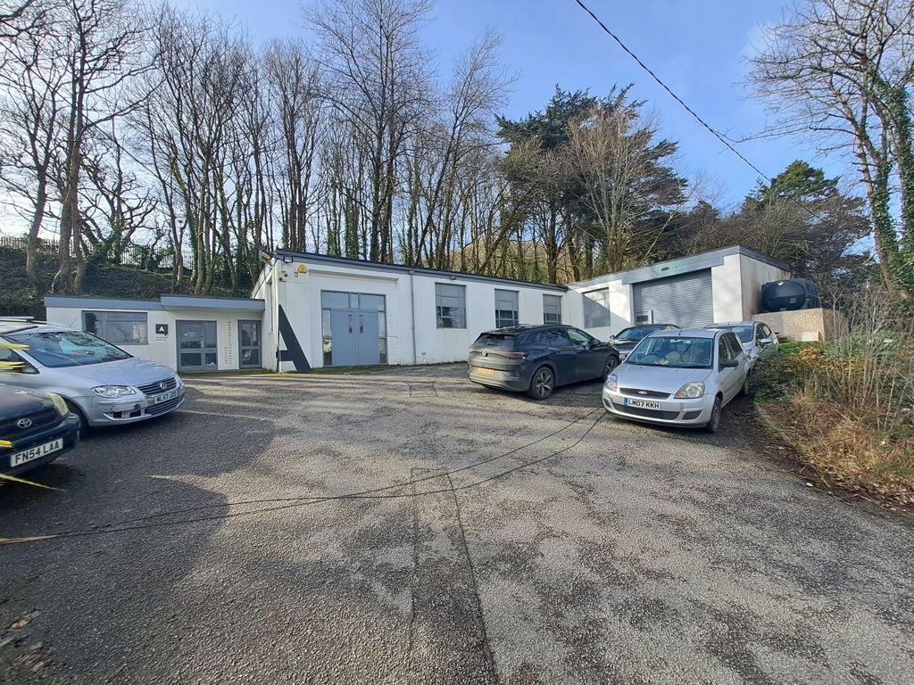 Property photo 3 of 19 Photo 15