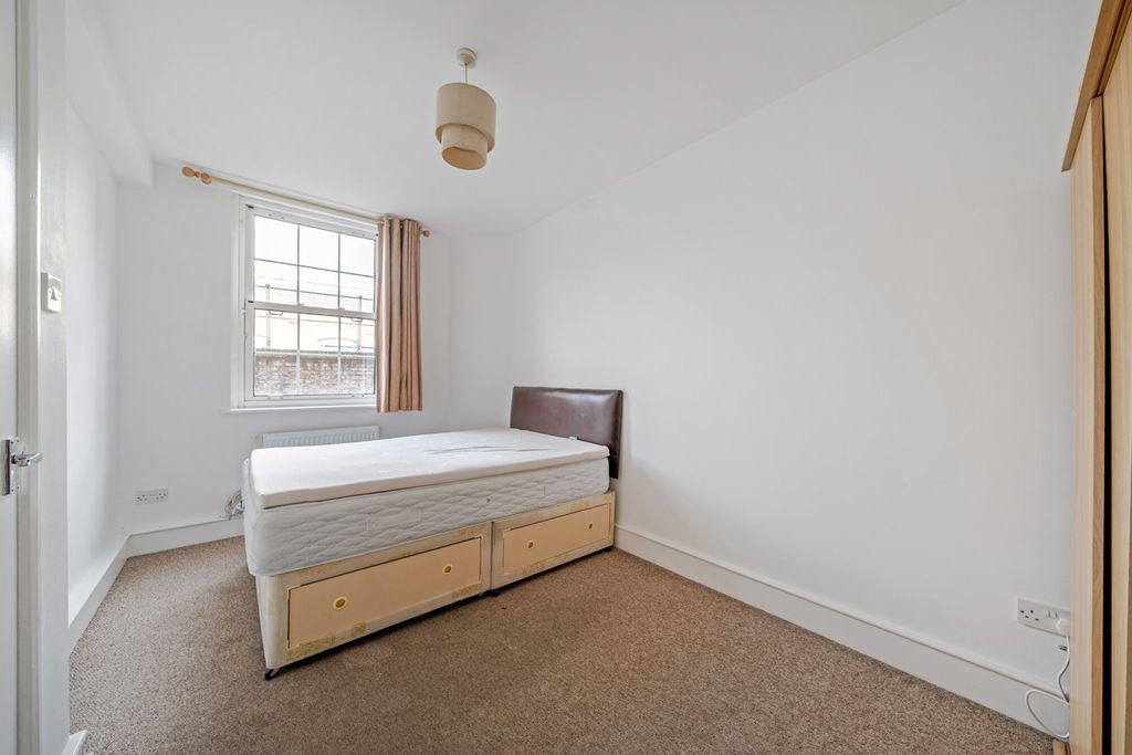 Property photo 3 of 19 1451591-11-69F0d4...