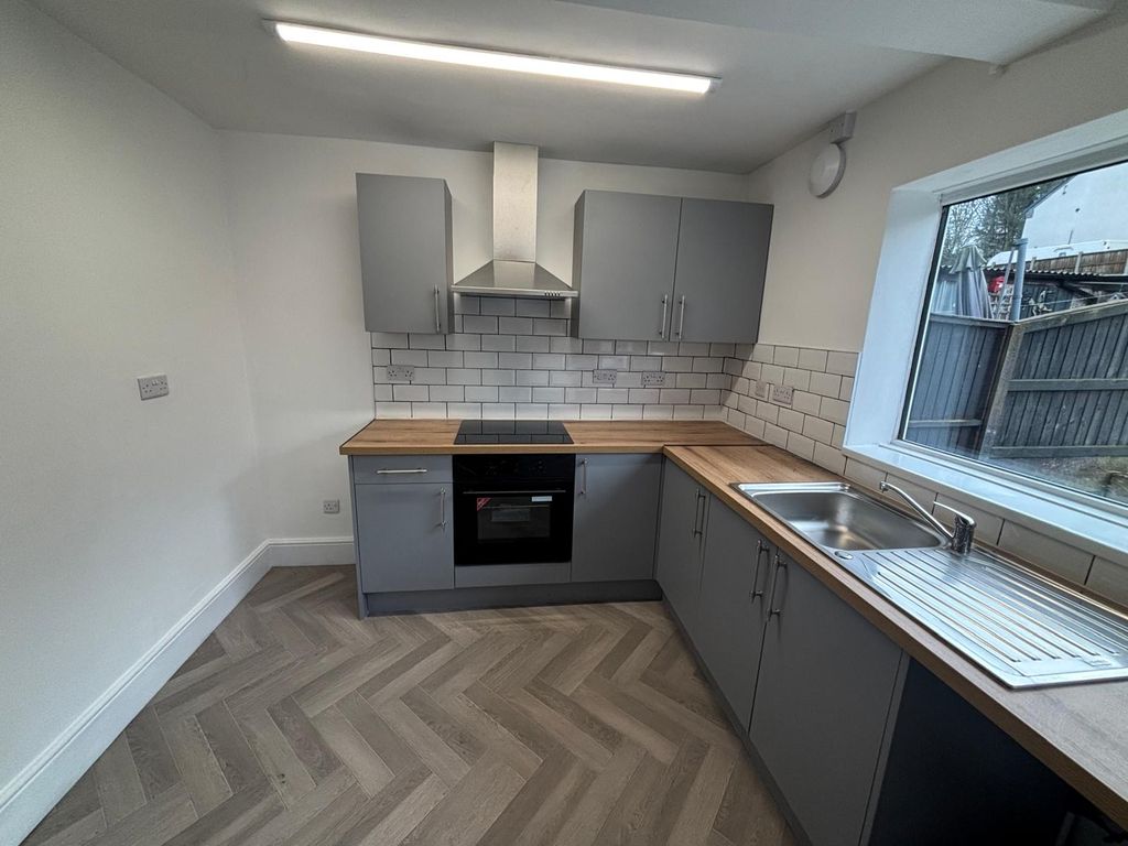 Property photo 3 of 7 Whatsapp Image 2025-12-16 At 13.50.22 (1)