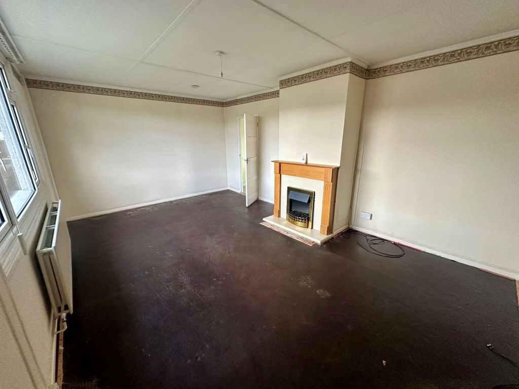 Property photo 2 of 10 Image 2