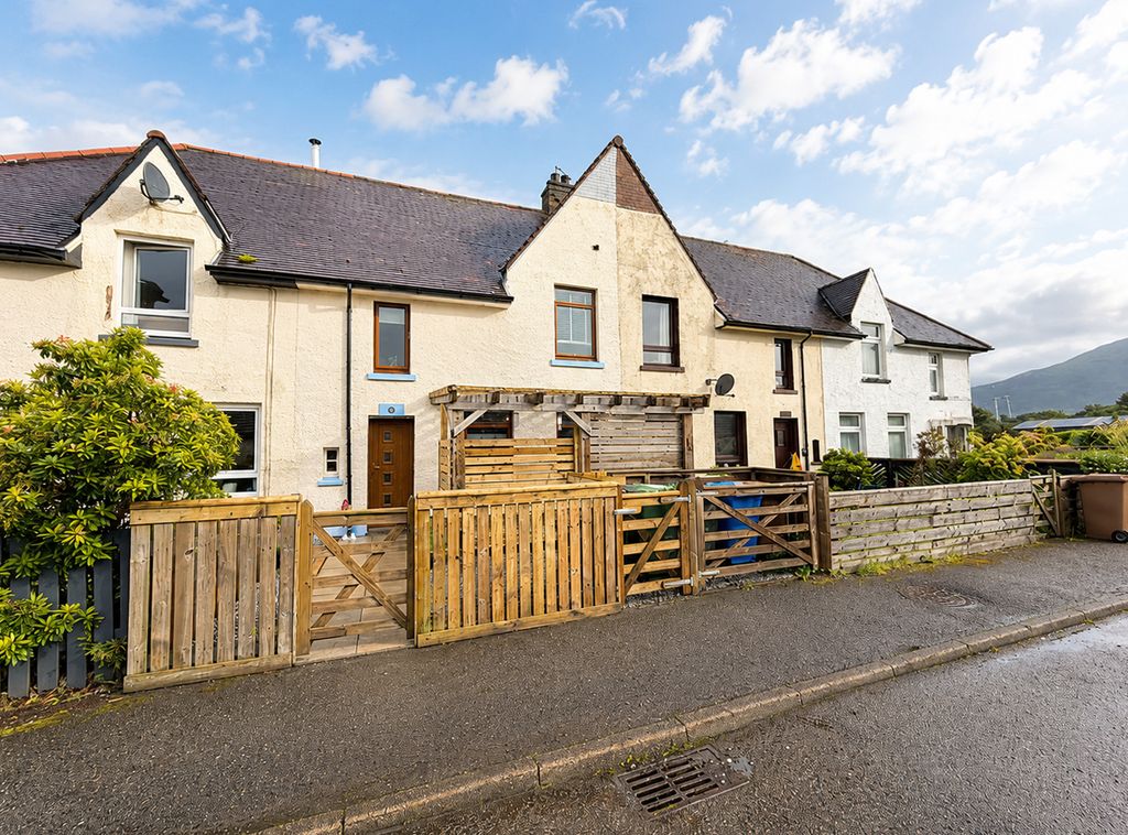 Property photo 1 of 34