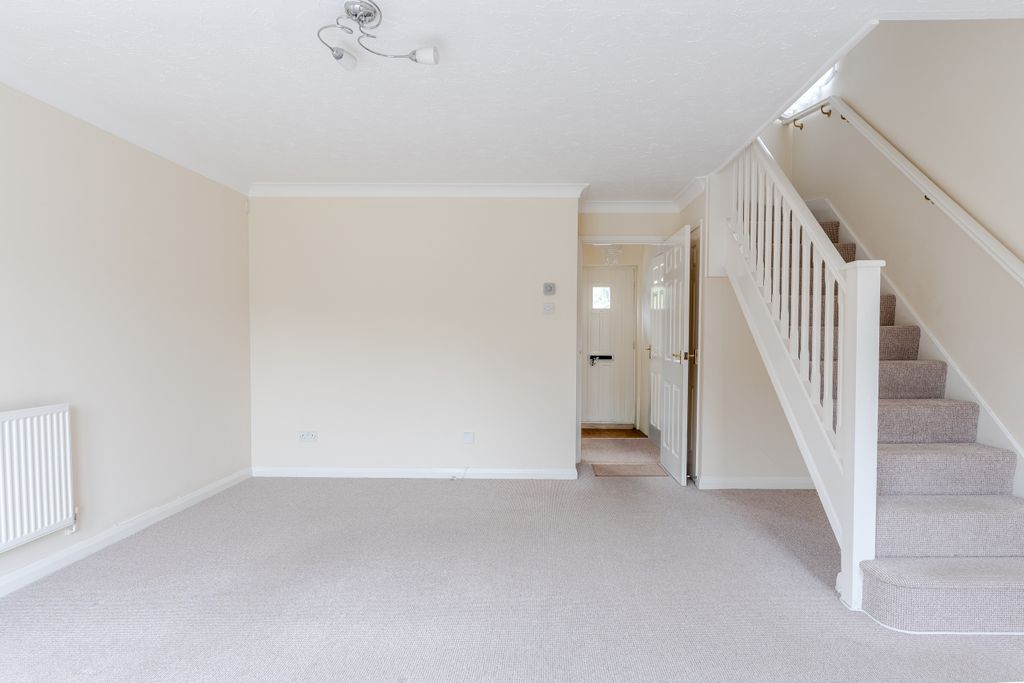 Property photo 3 of 15 A7407815-Hdr-5
