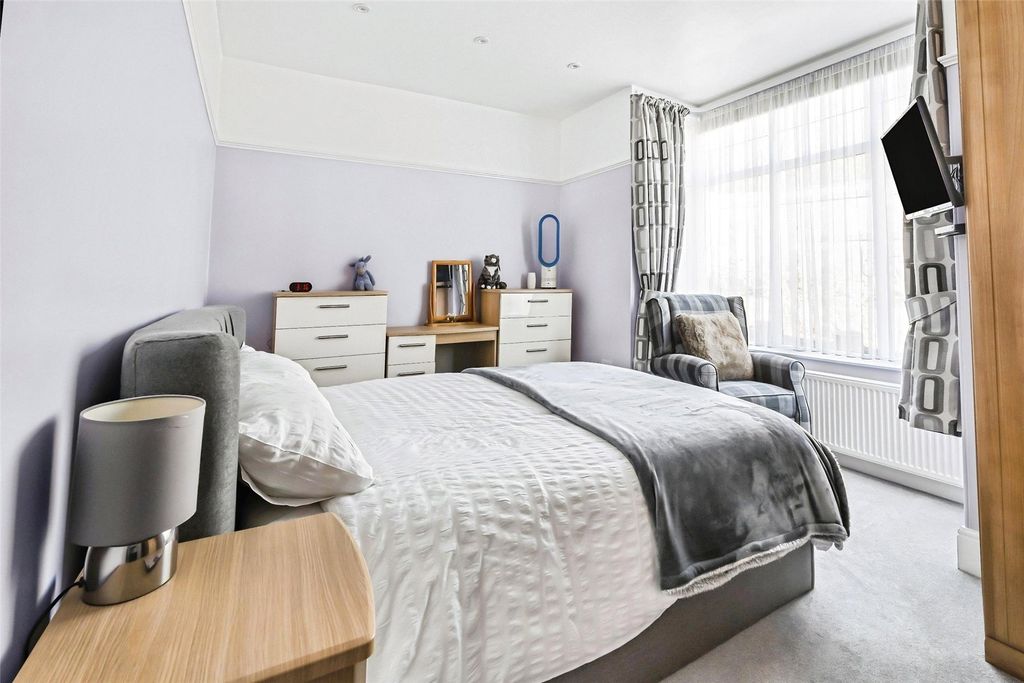 Property photo 2 of 22 2 - Bedroom 1