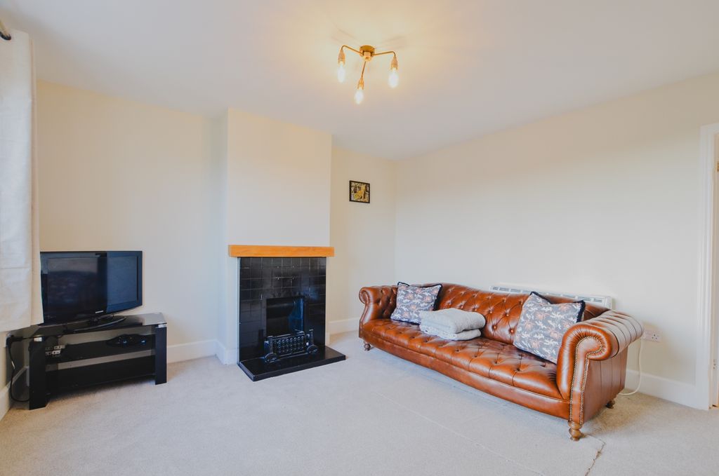 Property photo 2 of 11 Dsc_0843