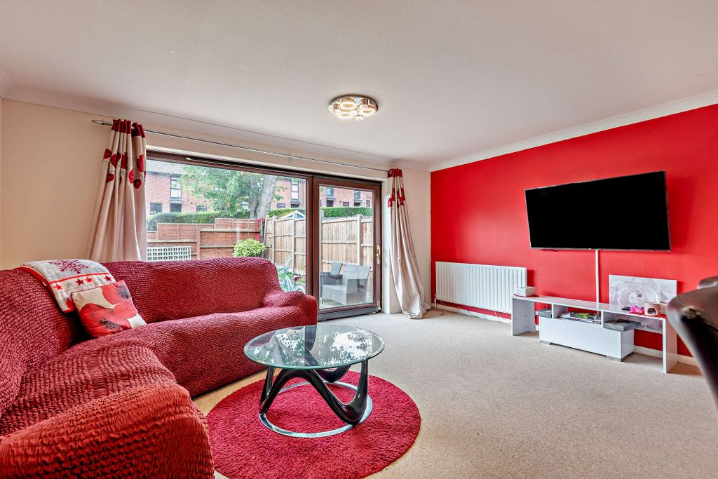 Property photo 3 of 19