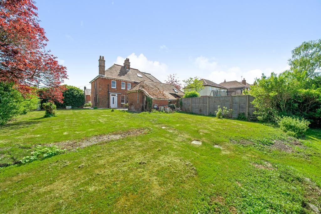 Property photo 2 of 21 Rear View