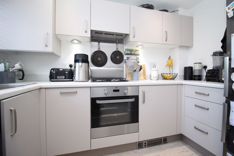 Property photo 2 of 13 Kitchen