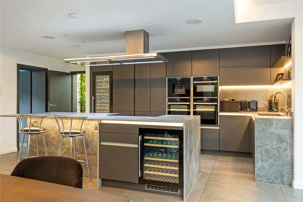 Additional image 6 of 6 bed detached house for saleCadbury Camp Lane, Clapton In Gordano, North Somerset BS20