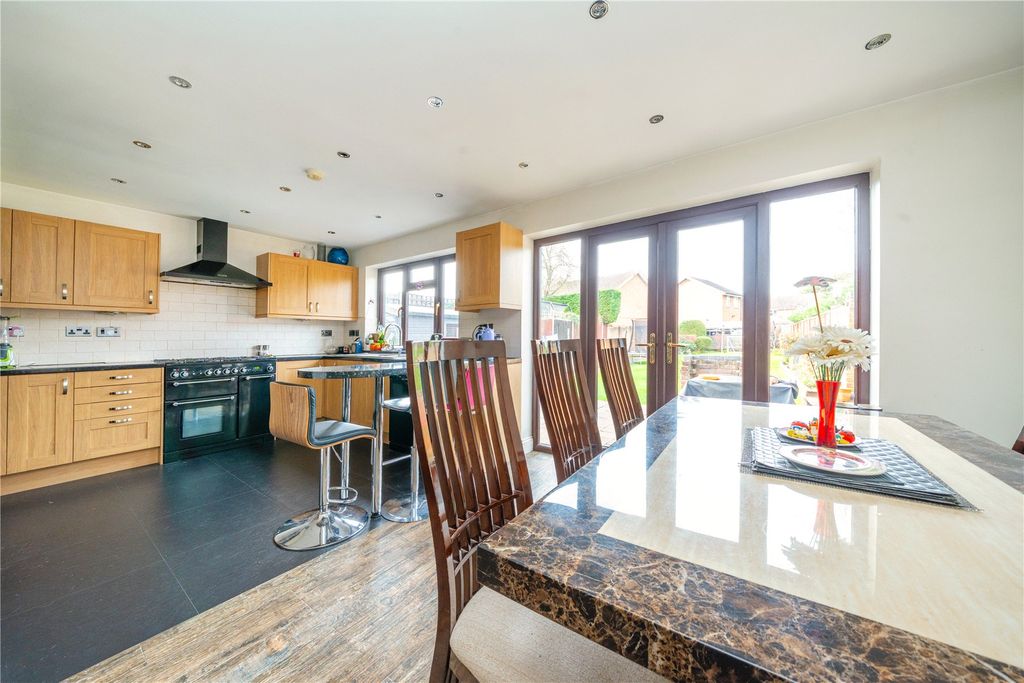 Property photo 3 of 14 Picture No. 09