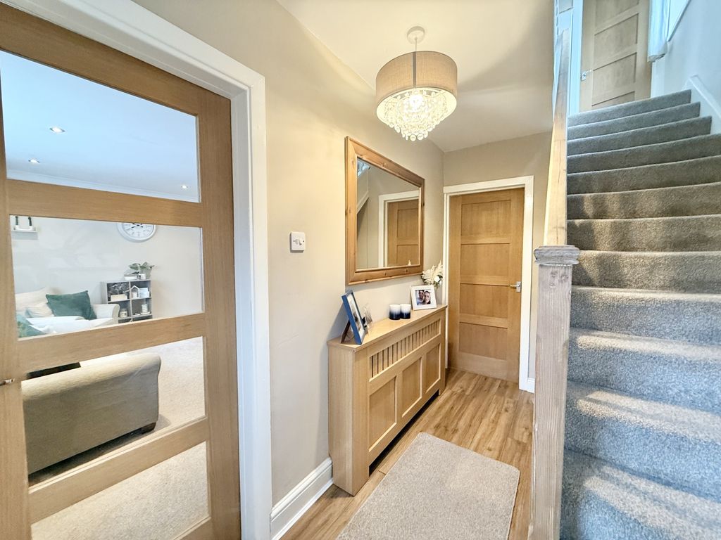 Property photo 2 of 25 Img_3034