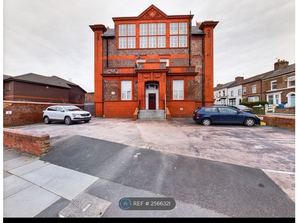 Property photo 1 of 12