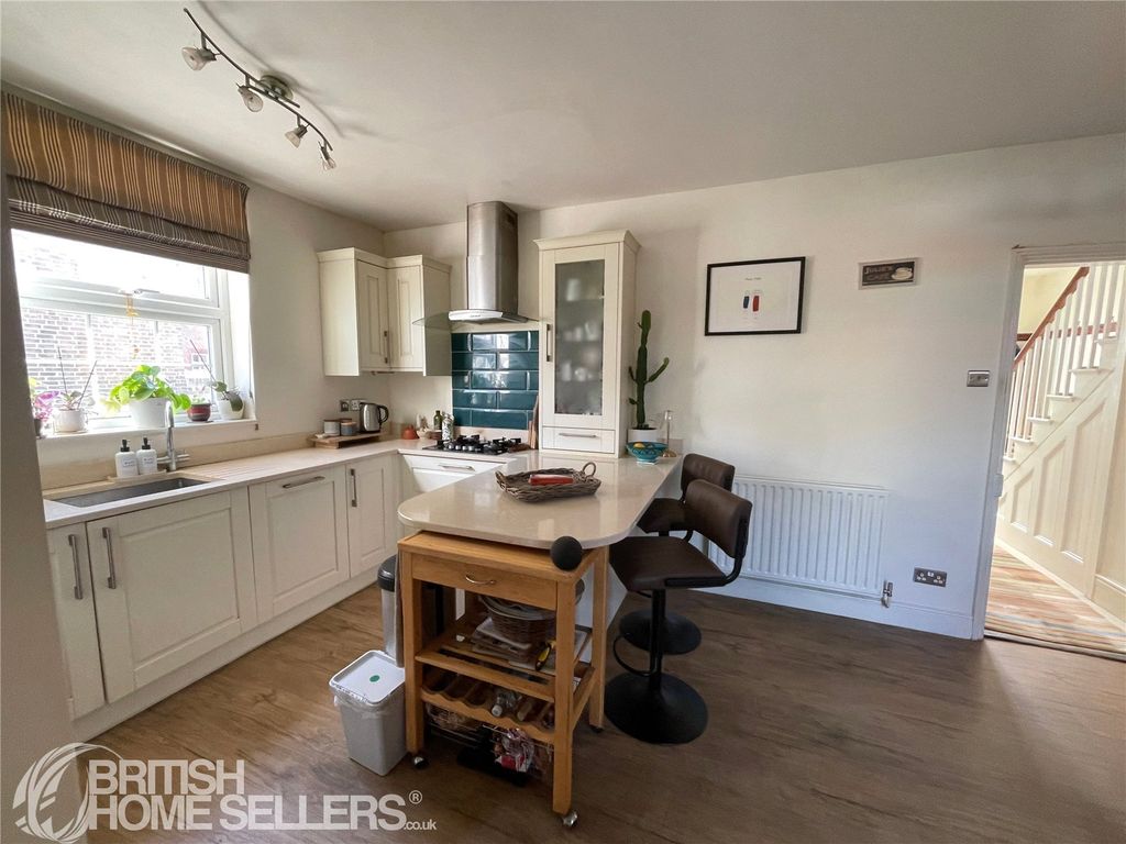 Property photo 3 of 21 Picture No. 47