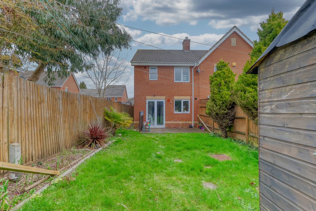 Property photo 2 of 15 Picture No. 05