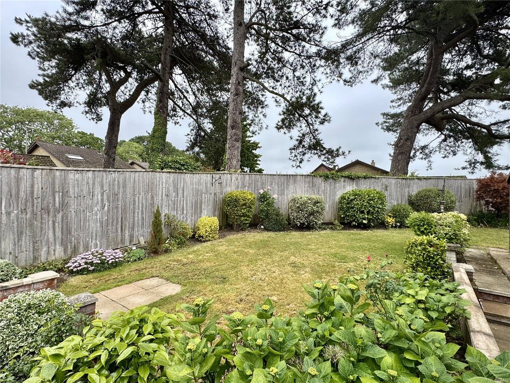Property photo 2 of 15 Picture No. 09